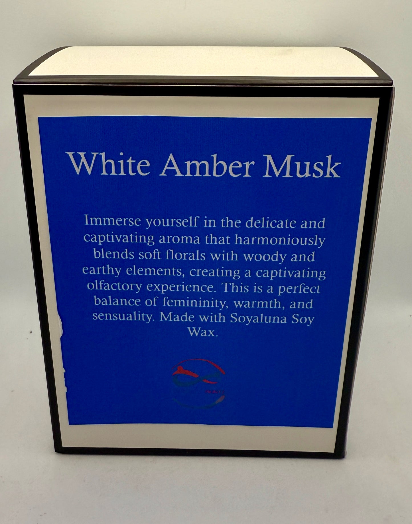 Scented Candle - White Amber Musk 285g